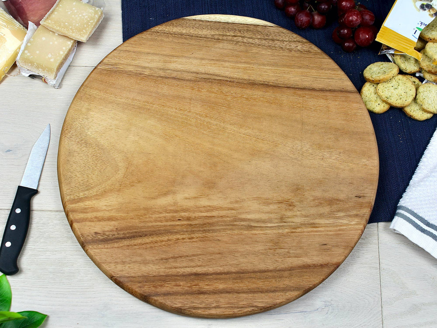 GrandeLive Edge Charcuterie & Serving Board - Ringold Valley Trading Company