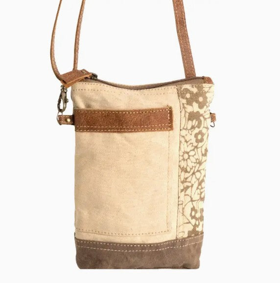 Plain Passport Bag