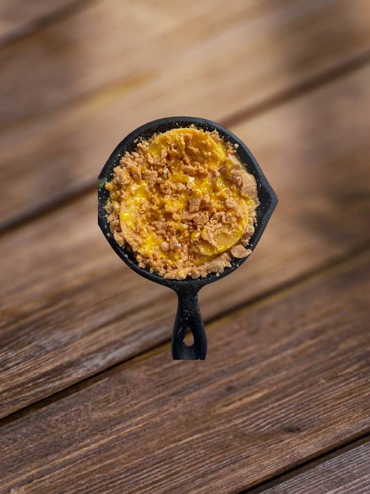 Apple Cobbler Iron Skillet Candle - Ringold Valley Trading Company