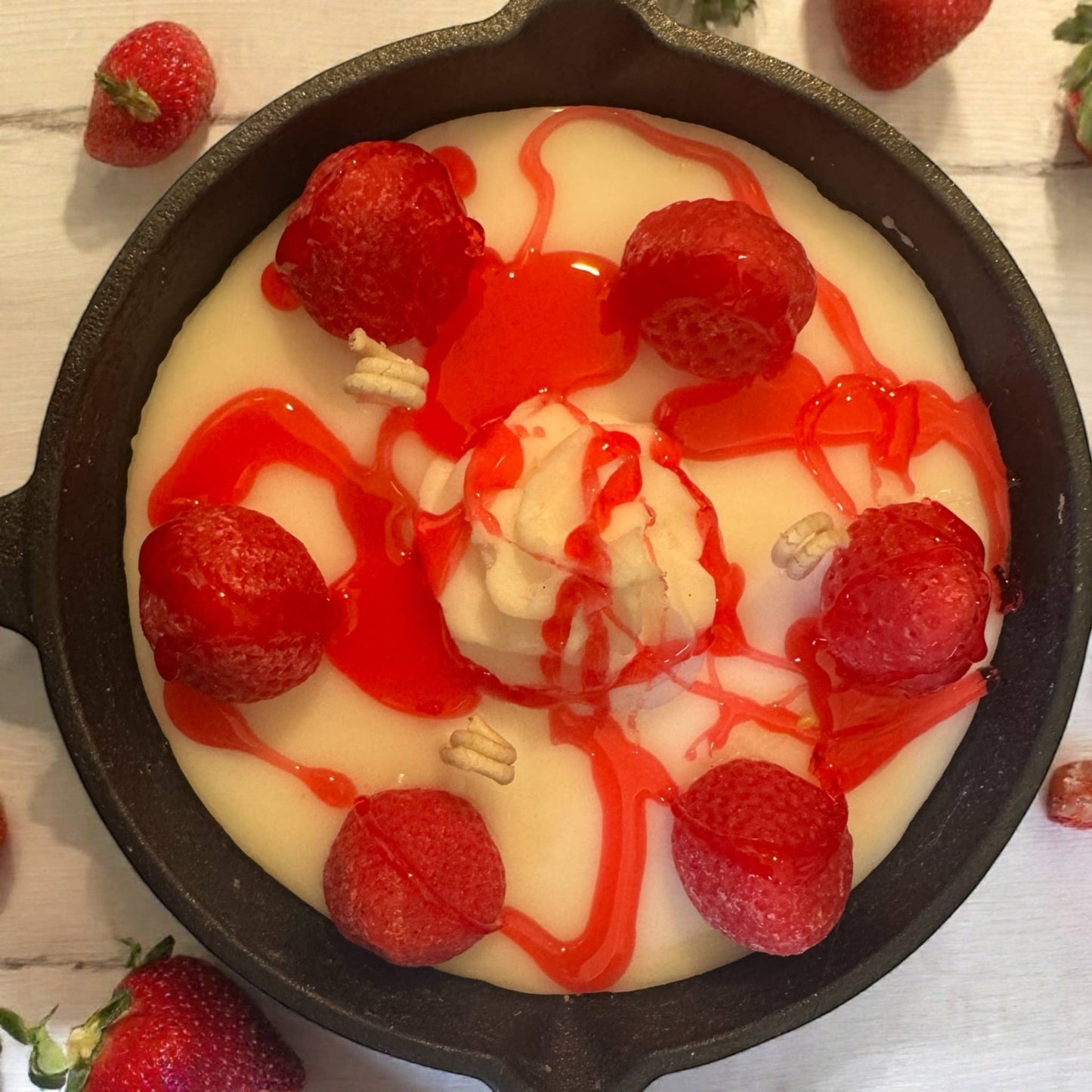 Berry Bliss Skillet Candle - Ringold Valley Trading Company