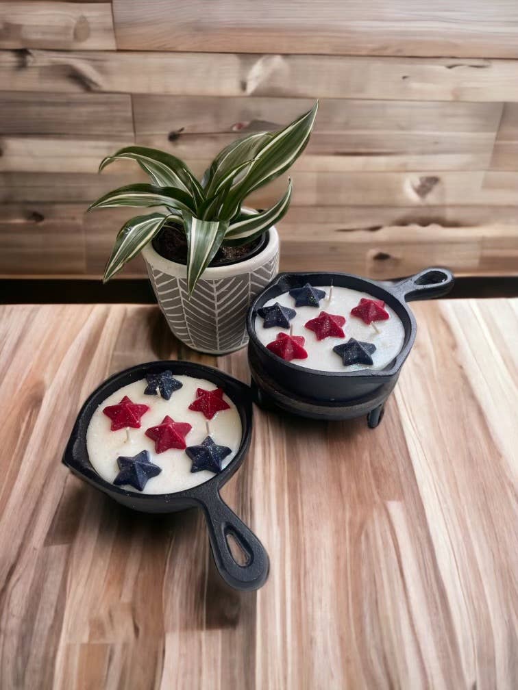 Wildberry Iron Skillet Candle - Ringold Valley Trading Company