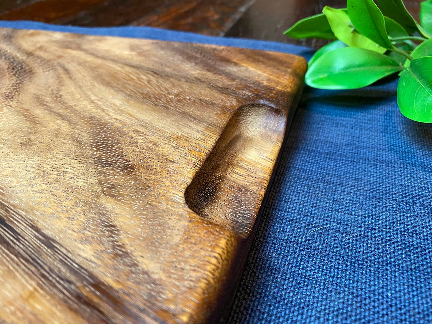 DarkSquare Premium Cutting Board - Ringold Valley Trading Company