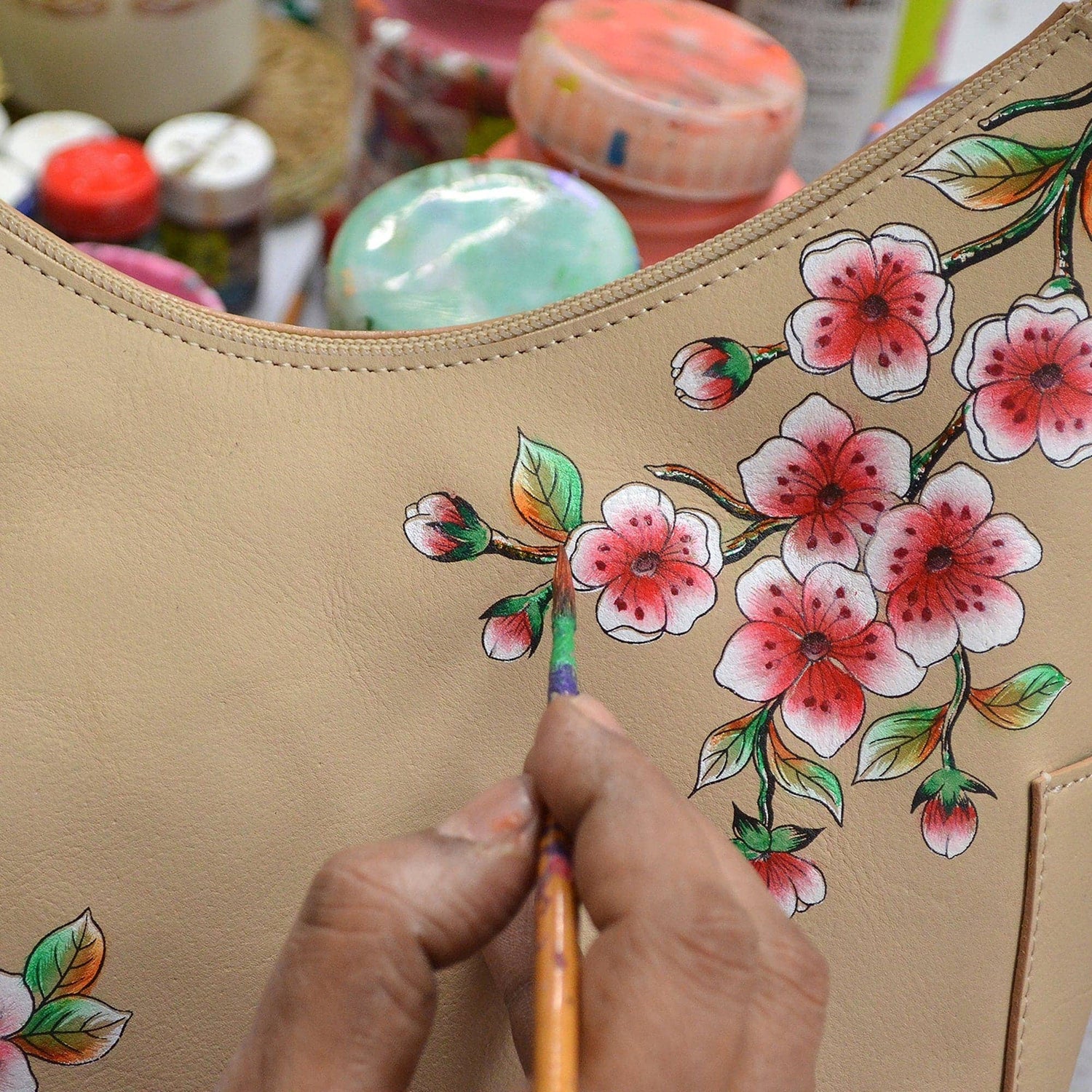 Wallets, Satchels, and Crossbodies - Ringold Valley Trading Company