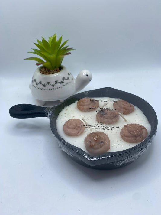 CinnaSizzle 8oz: Cast Iron Iced Roll Candle - Ringold Valley Trading Company