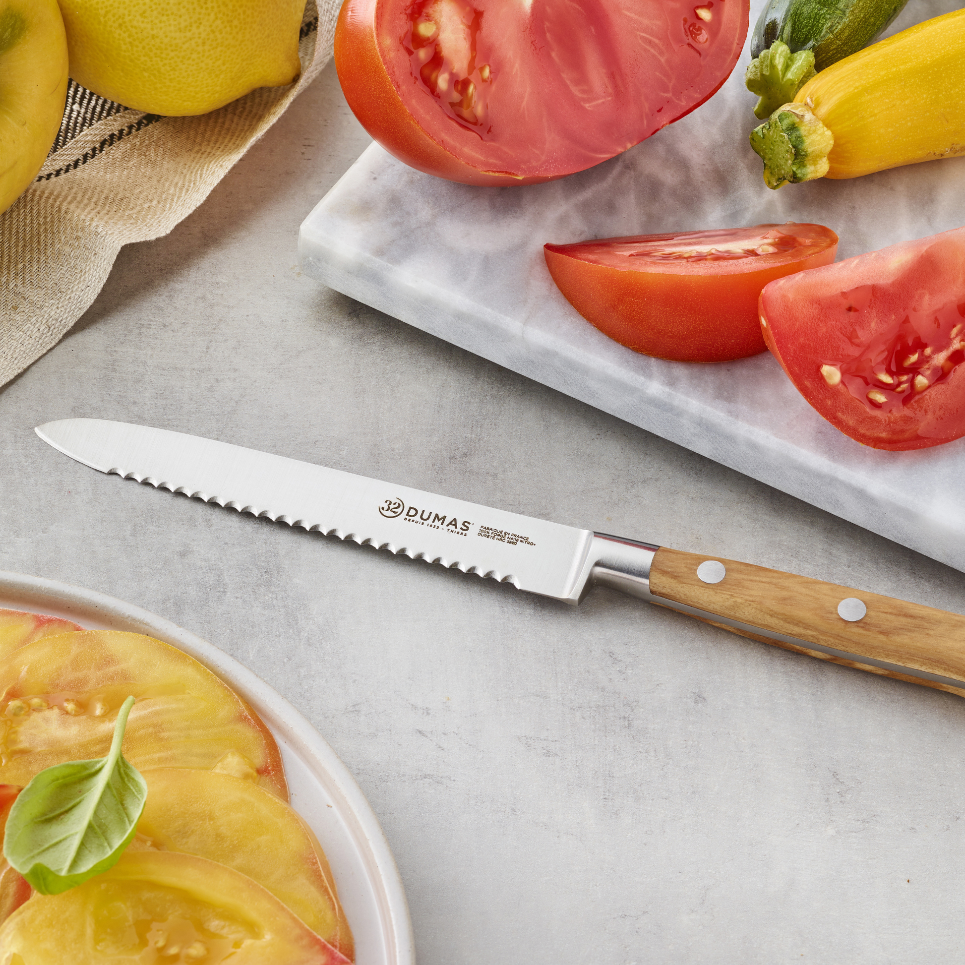 Serrated Utility Knife 5.5" by 32 Dumas - Ringold Valley Trading Company